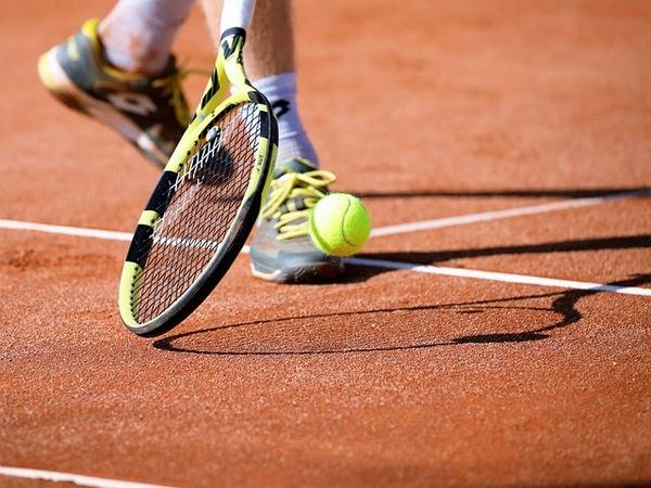 Tennis là gì? Tác dụng của việc chơi tennis mỗi ngày