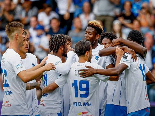 Dự đoán kèo O/U trận Servette vs Genk (1h30 ngày 26/7)