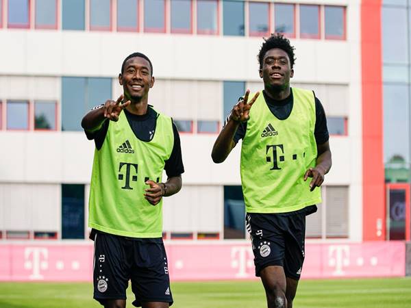 Tin bóng đá QT 12/9: Real nhắm tới Alphonso Davies