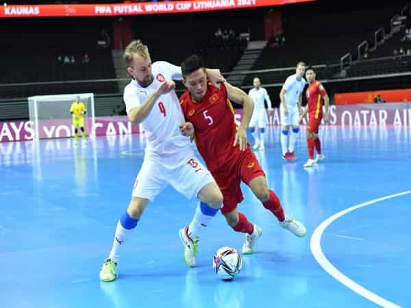 Những lưu ý quan trọng khi tham gia chơi Futsal