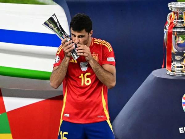 Tin Euro 15/7: Tây Ban Nha thâu tóm danh hiệu ở EURO 2024