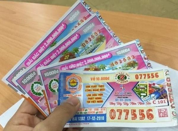 Trúng xổ số đầu năm Trúng xổ số đầu năm