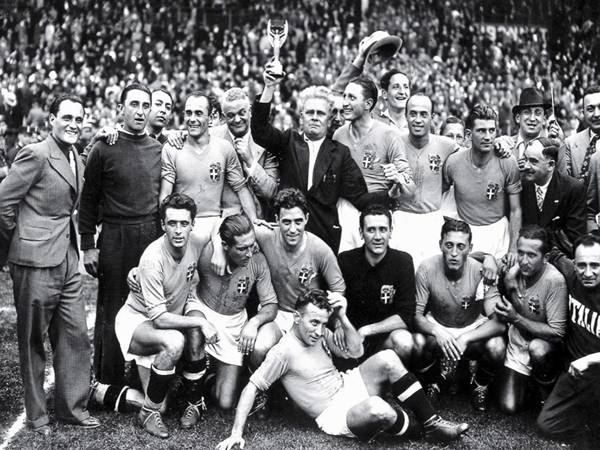 Các kỳ World Cup gây tranh cãi trong lịch sử bóng đá