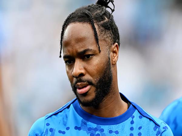 Tin Napoli: Muốn sở hữu Sterling theo dạng tự do